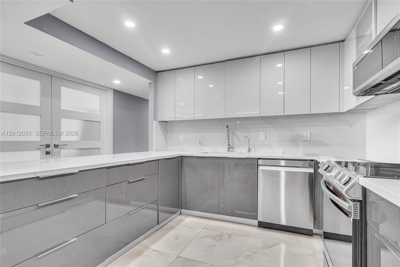 3161 S Ocean Dr # 1107, Hallandale Beach FL 33009 photo 3