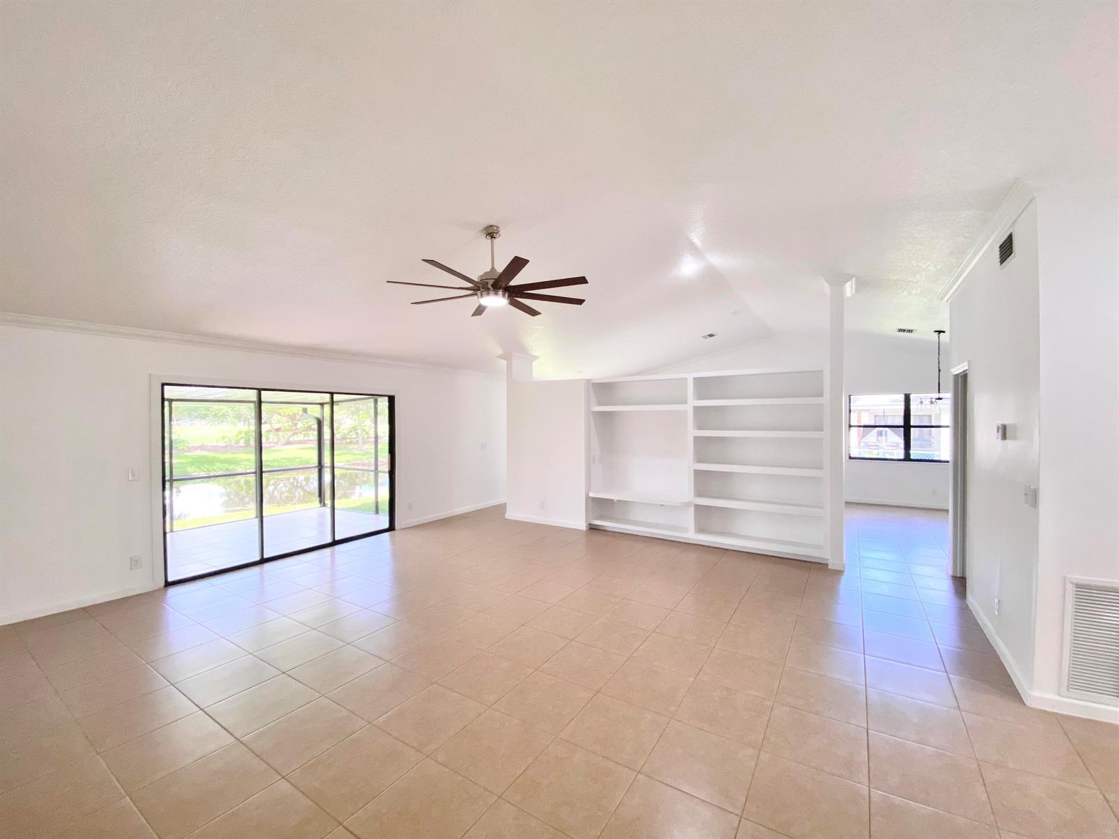 212 Trace Court, Royal Palm Beach FL 33411 photo 3