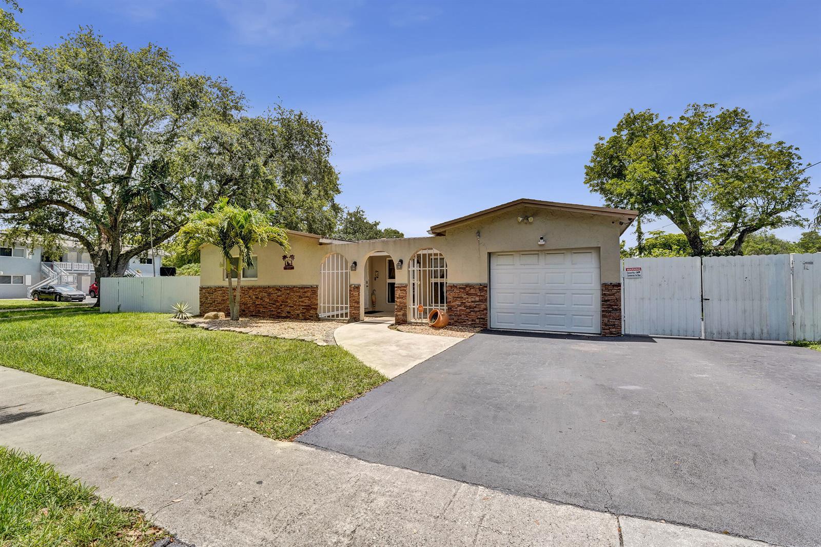 9101 SW 52nd Court, Cooper City FL 33328 photo 4
