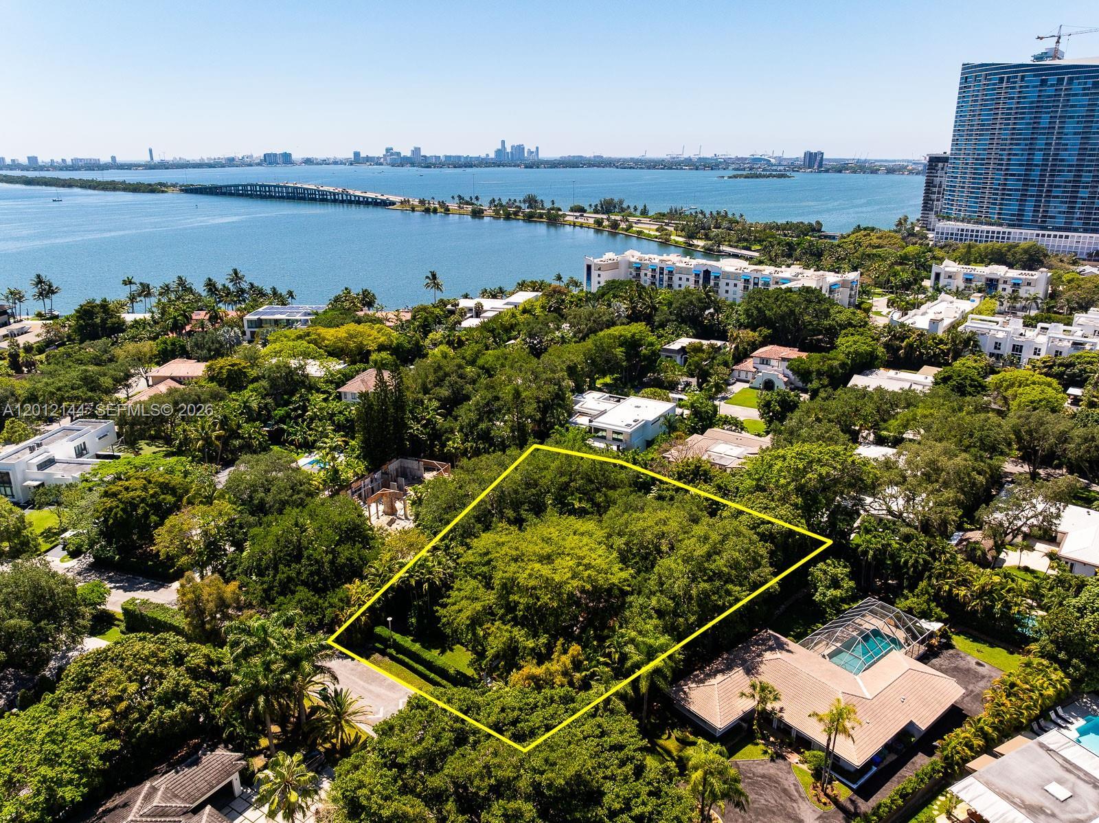 530 Melaleuca Ln, Miami FL 33137 photo 2