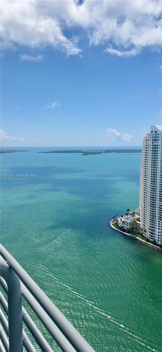 335 S Biscayne Blvd # 01, Miami FL 33131