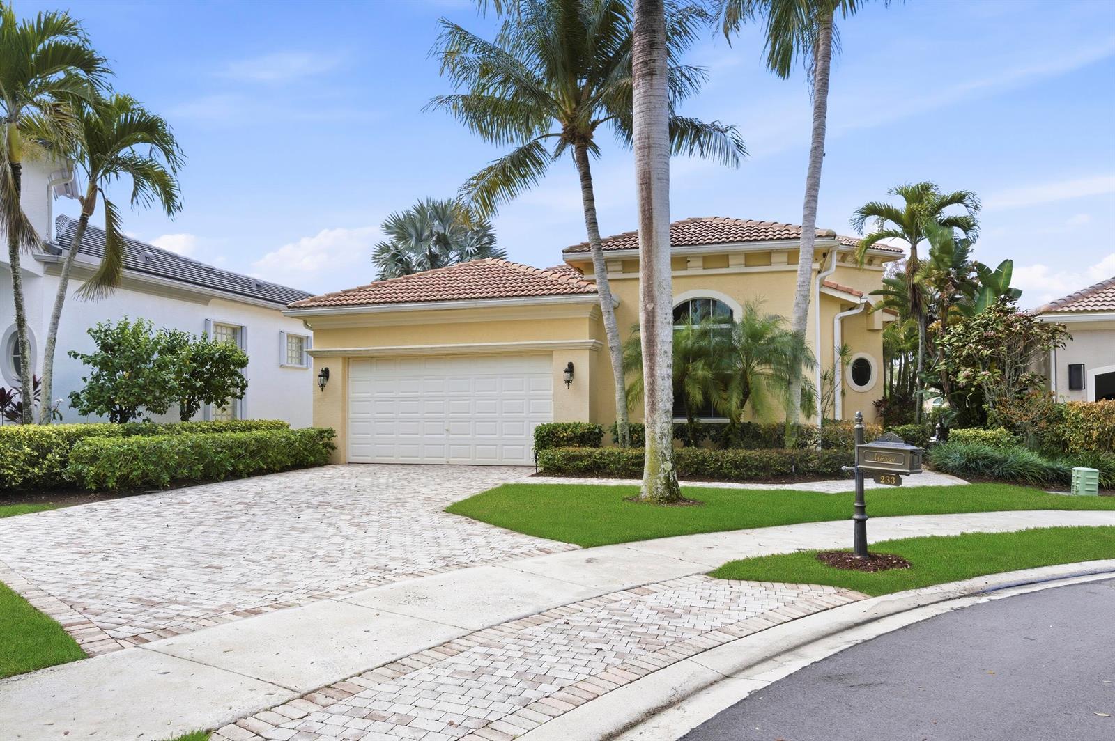 233 Andalusia Drive, Palm Beach Gardens FL 33418