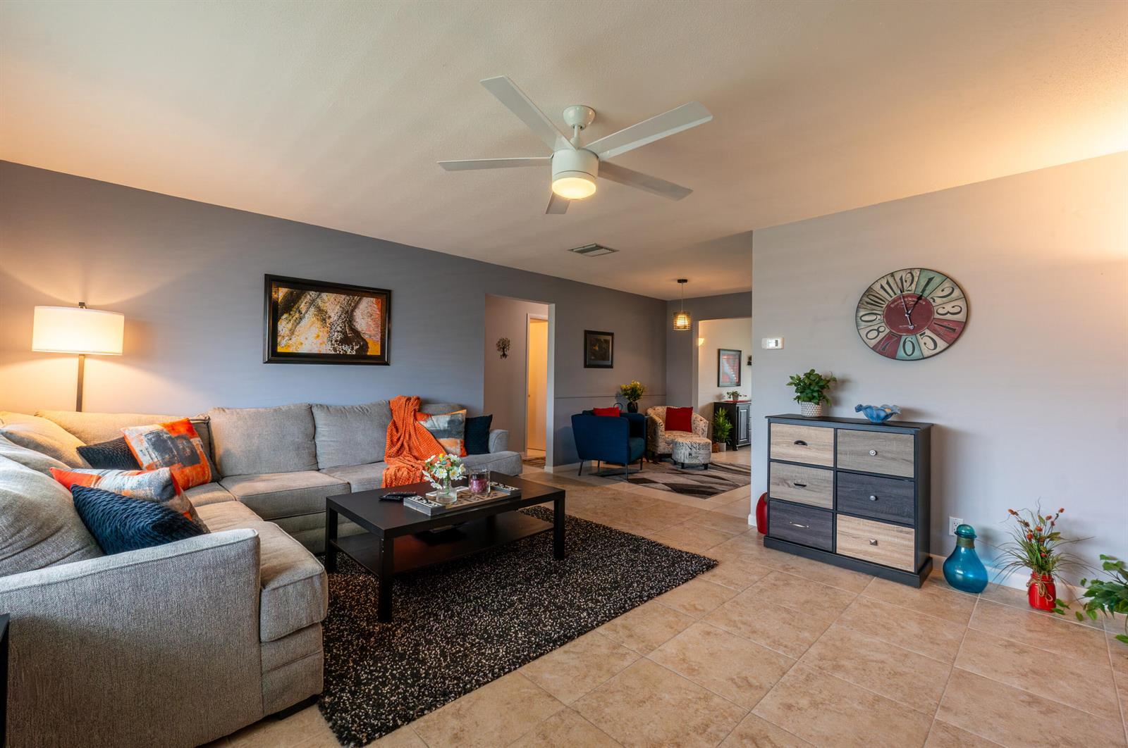 119 SW 9th Street, Boynton Beach FL 33426 photo 4