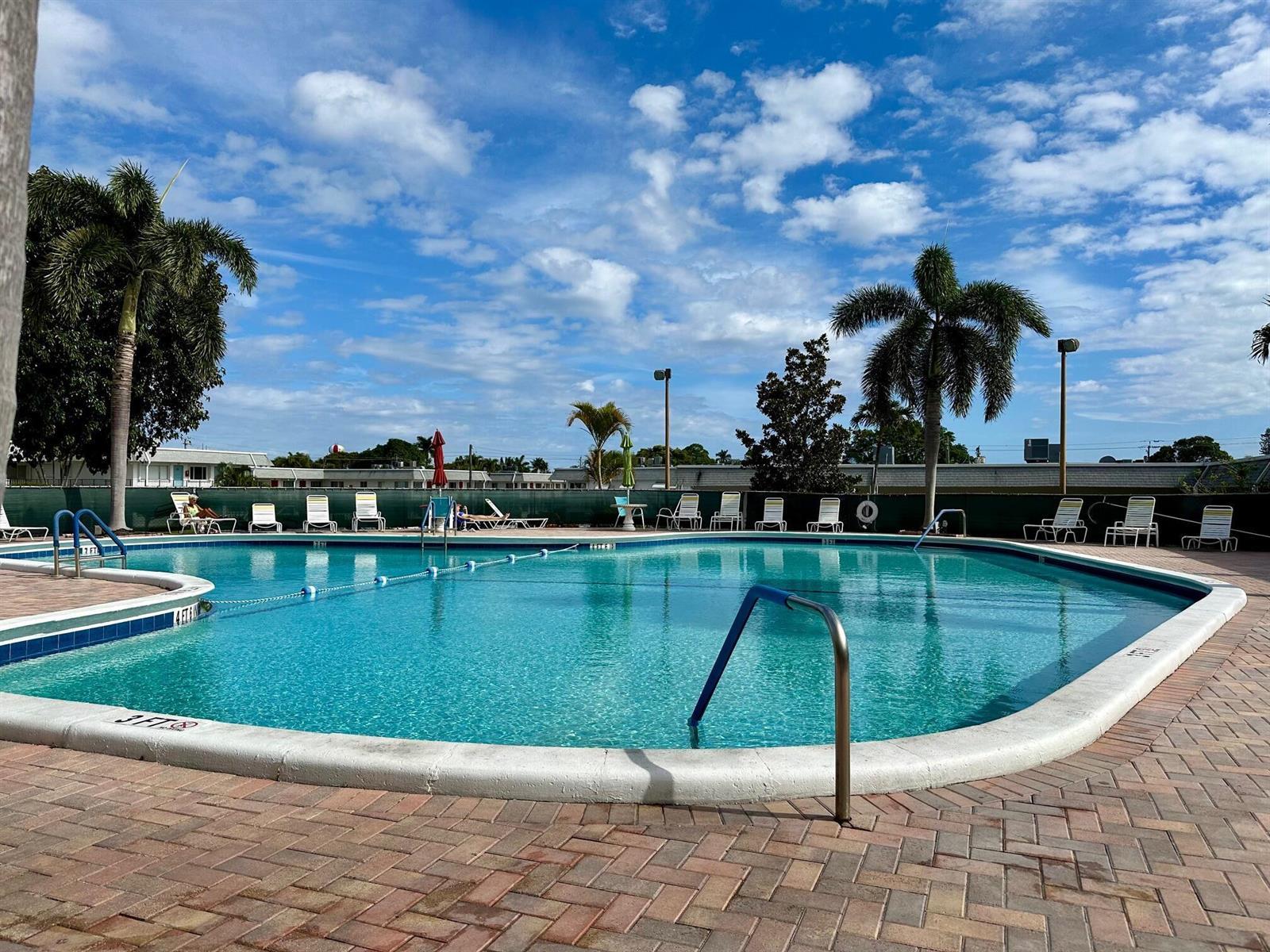 2880 Lake Osborne Drive # 209, FL 33461