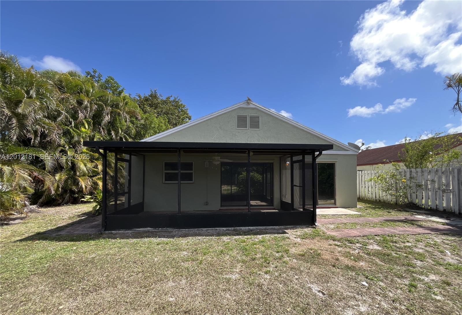 9 Beckley Pl, Boynton Beach FL 33426 photo 5