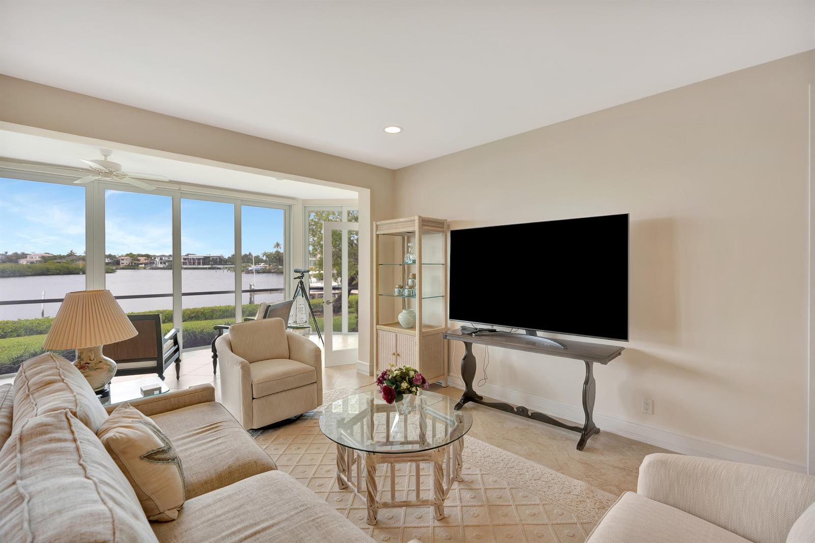 2704 Captains Way, Jupiter FL 33477 photo 5