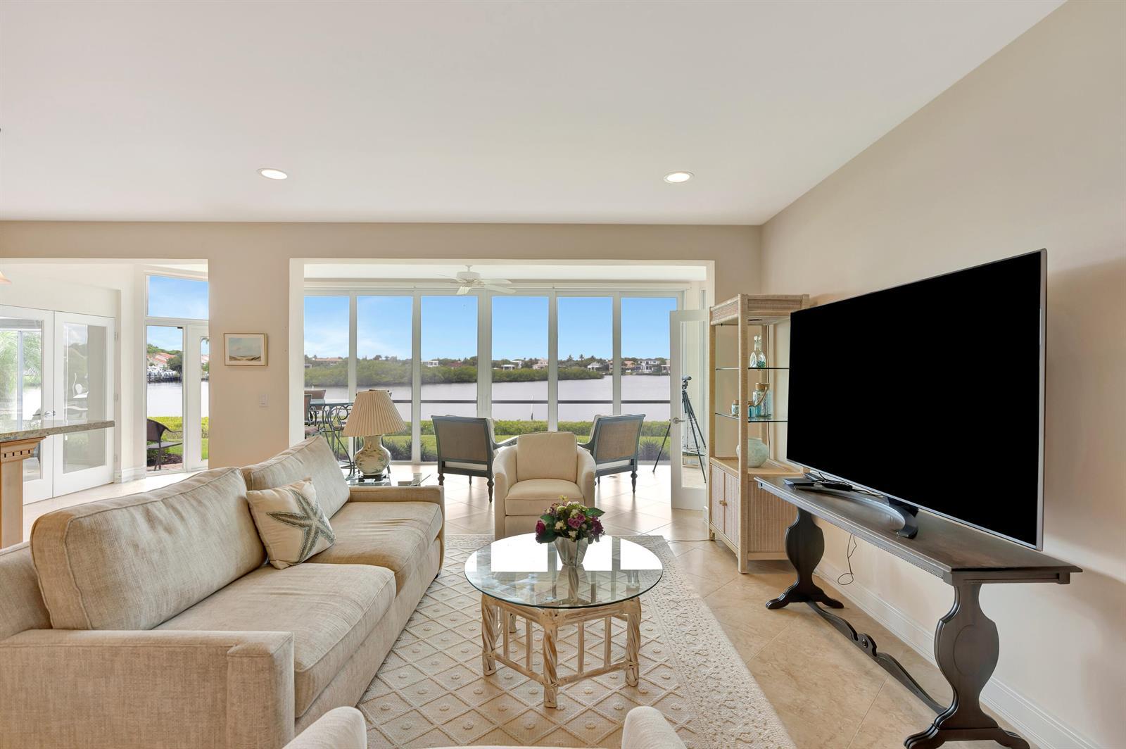 2704 Captains Way, Jupiter FL 33477 photo 4