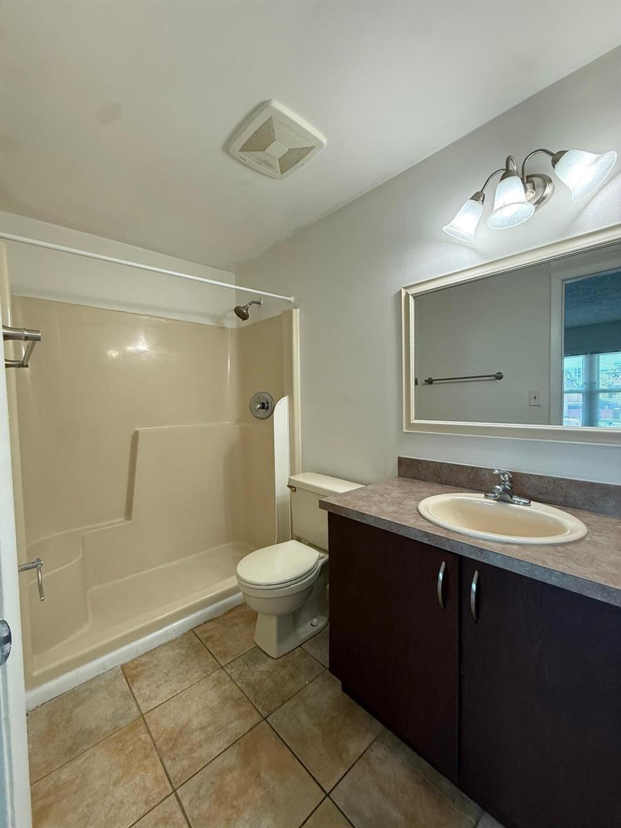 347 Gulfstream Road, Dania Beach FL 33004 photo 5