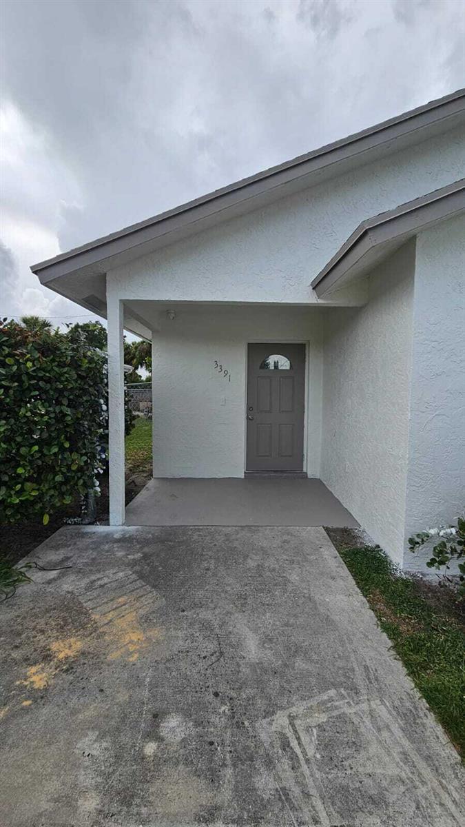 3391 Avenue S, Riviera Beach FL 33404 photo 4
