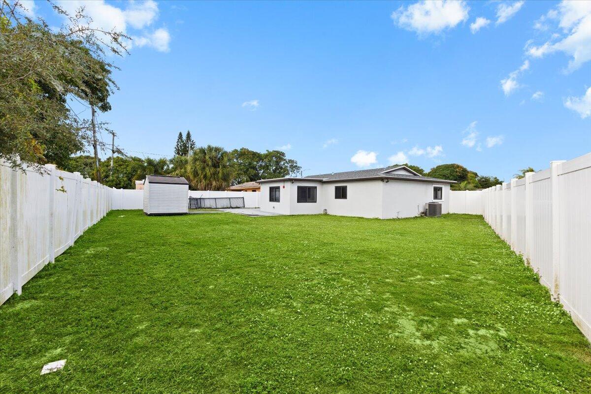 3170 NW 14th Court, Lauderhill FL 33311 photo 3