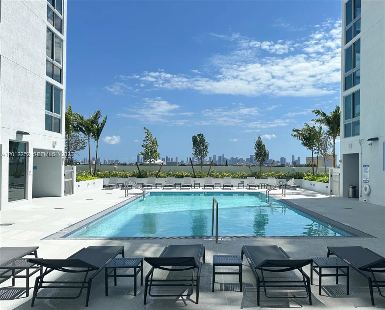 61 NW 37th Ave # 11, Miami FL 33125 photo 3