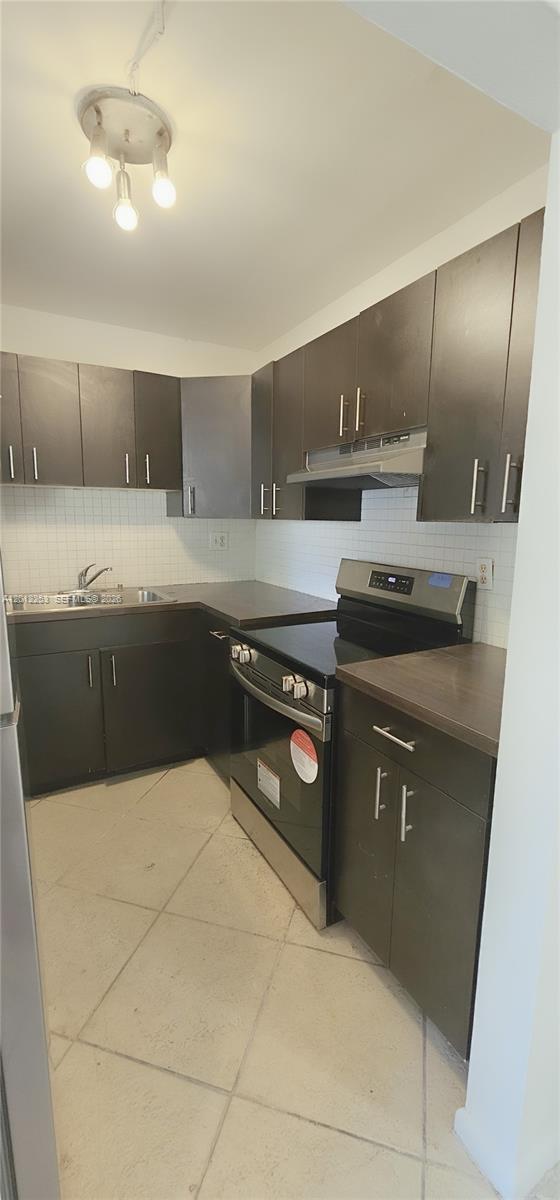 304 NW 30th Ct # 102, Pompano Beach FL 33064 photo 5
