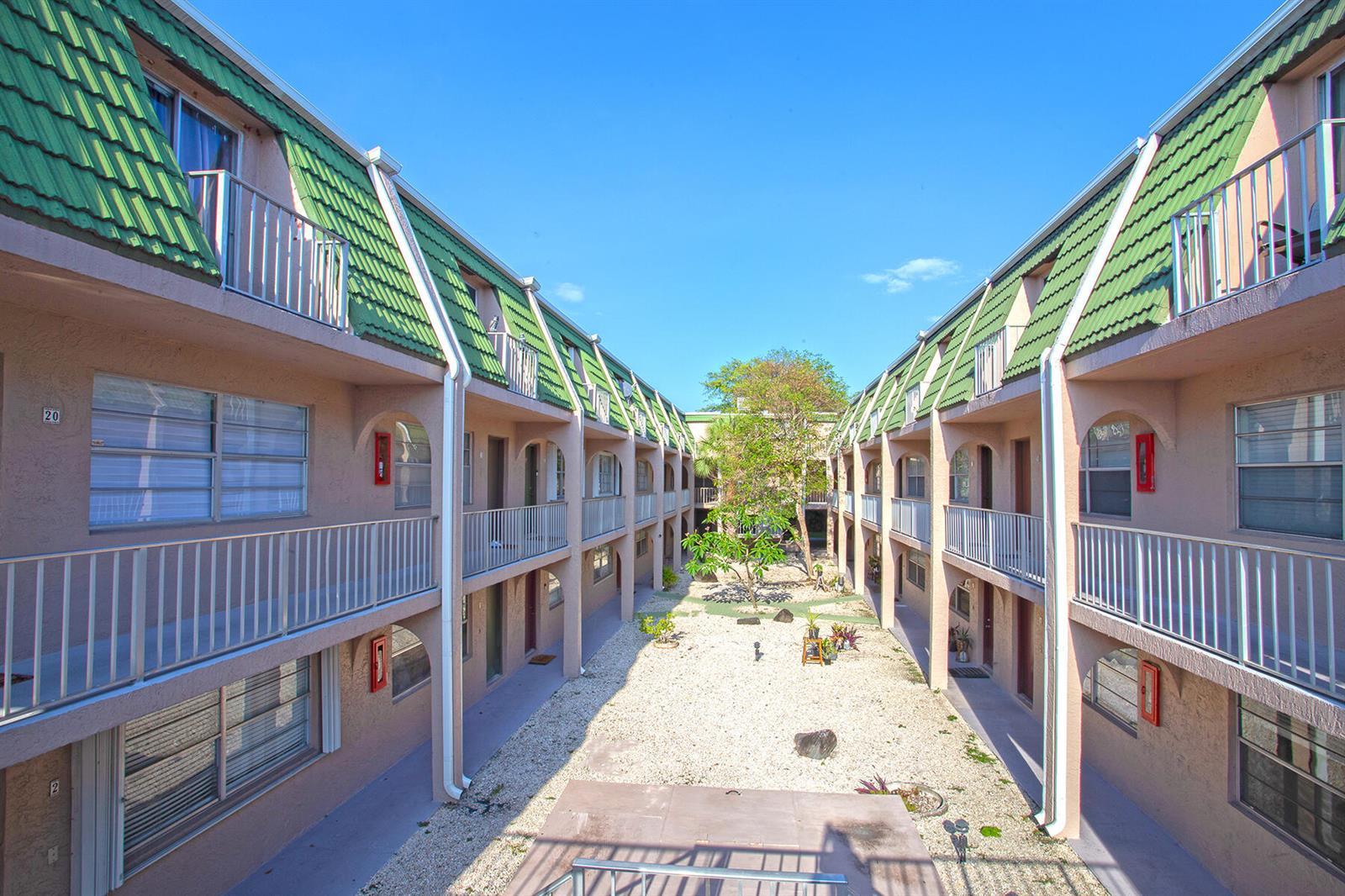 1100 SE 4th Avenue # 37, Deerfield Beach FL 33441 photo 4