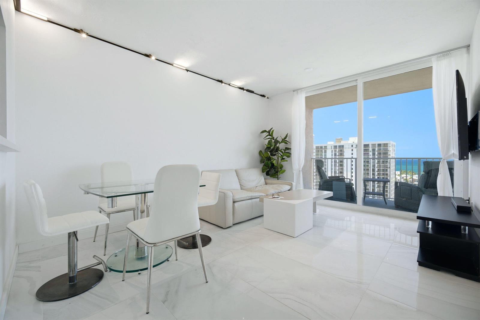 3020 NE 32nd Avenue # 1407, Fort Lauderdale FL 33308 photo 3