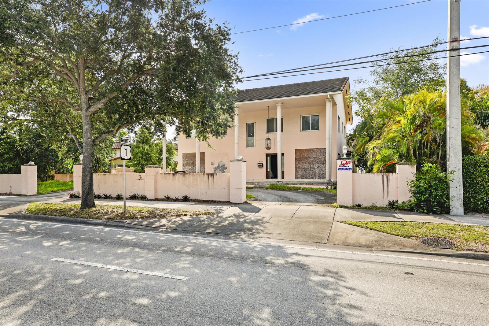 9655 Biscayne Boulevard, Miami Shores FL 33138 photo 3
