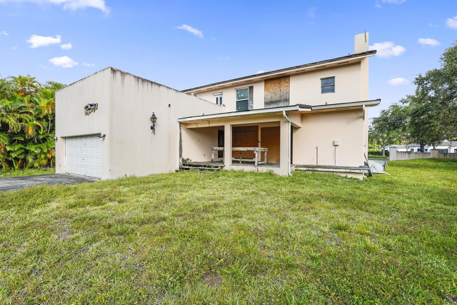 9655 Biscayne Boulevard, Miami Shores FL 33138 photo 4
