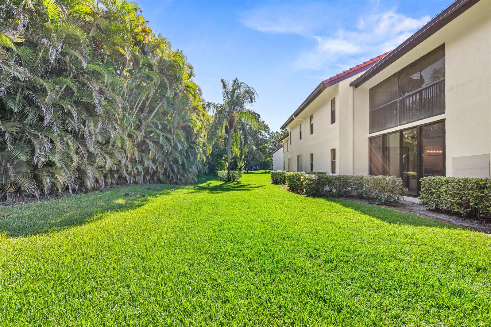 5945 Parkwalk Drive, Boynton Beach FL 33472 photo 3