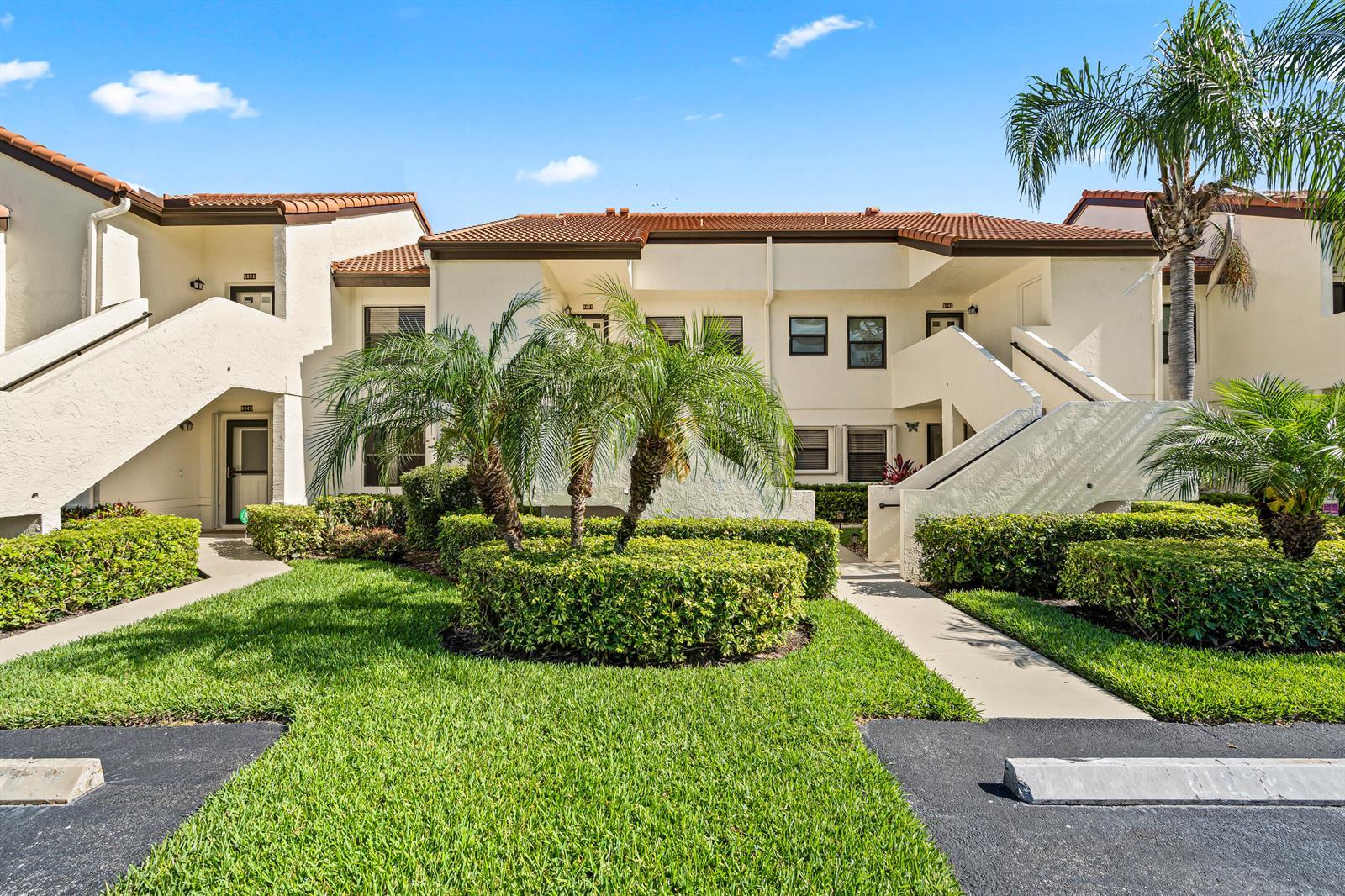 5945 Parkwalk Drive, Boynton Beach FL 33472