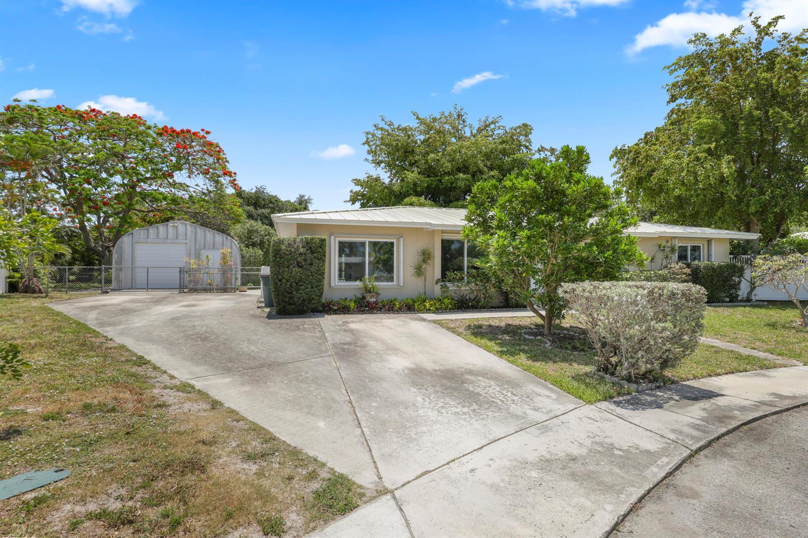 1720 SW 10th Street, Boca Raton FL 33486 photo 4