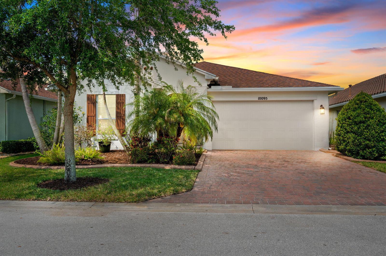 10095 SW Indian Lilac Trail, Port St. Lucie FL 34987 photo 2