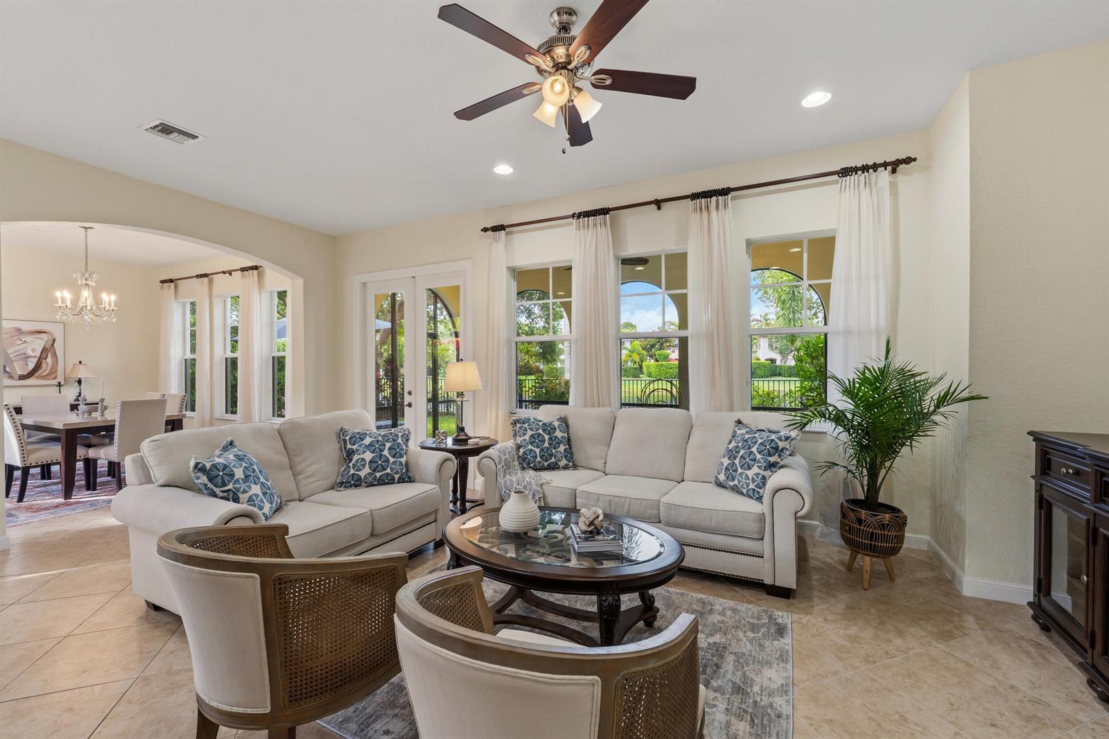 834 Madison Court, Palm Beach Gardens FL 33410 photo 5