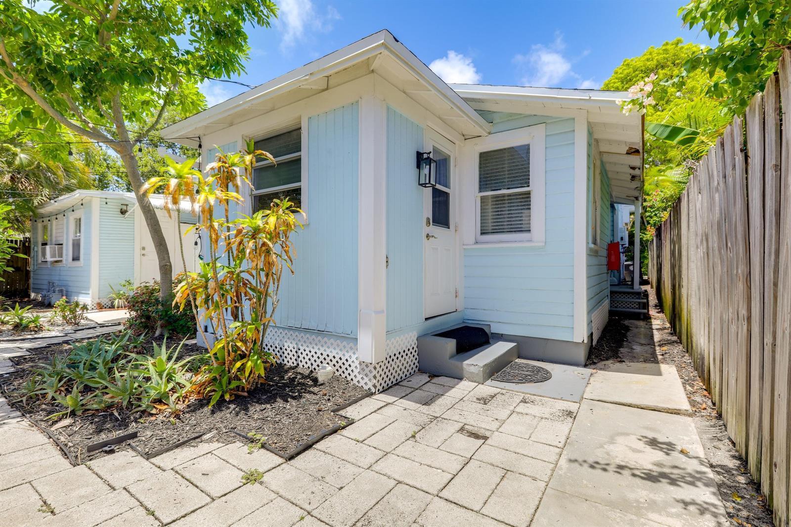 216 S M Street Unit 4, FL 33460