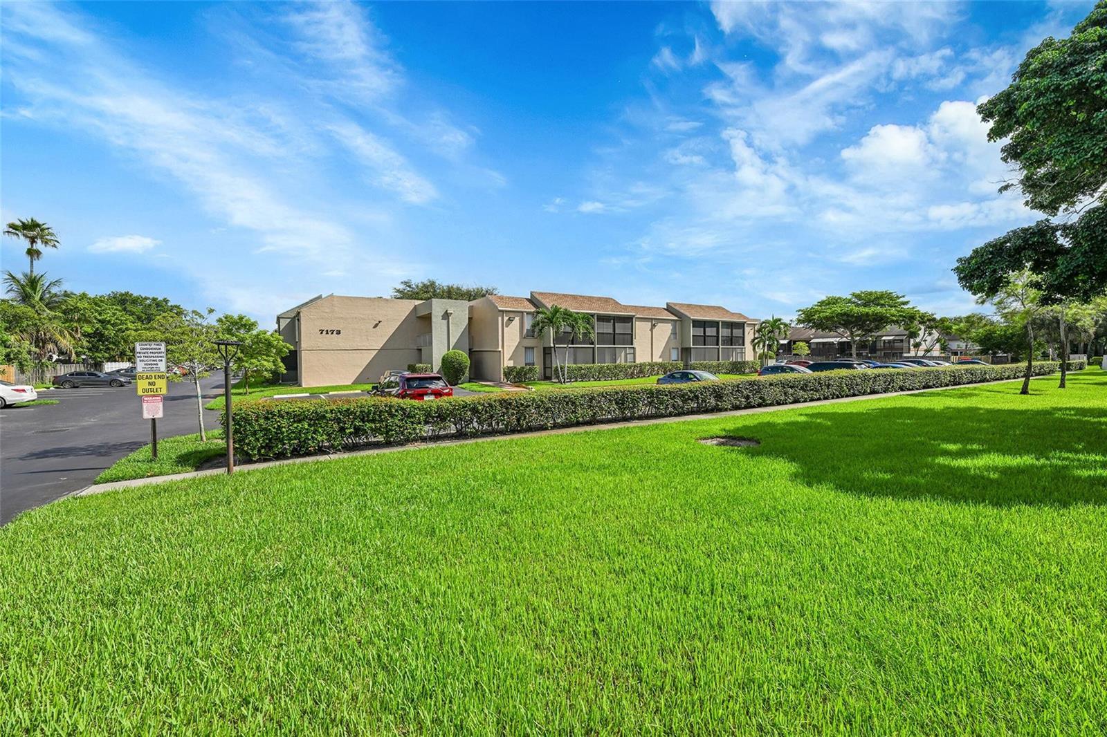 7173 Orange Drive # 215b, Davie FL 33314 photo 3