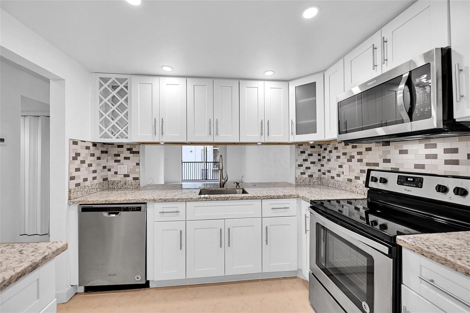 7173 Orange Drive # 215b, Davie FL 33314
