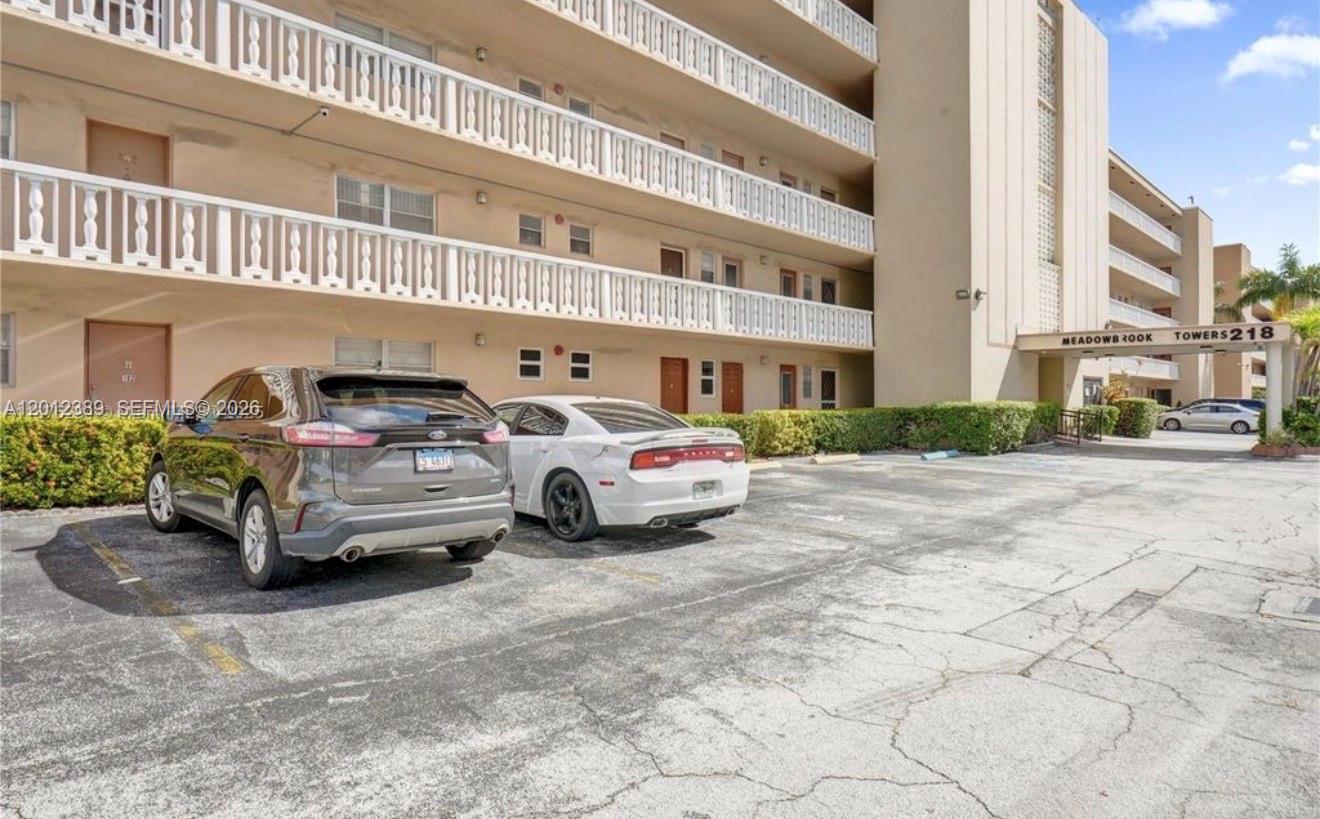 218 NE 12th Ave # 302, Hallandale Beach FL 33009 photo 2