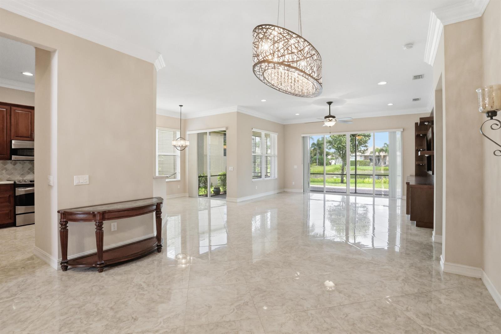 10825 Leaf Bridge Way, Boynton Beach FL 33473 photo 3