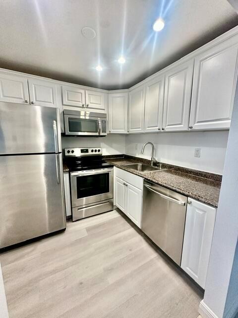 251 Brighton F, Boca Raton FL 33434 photo 2