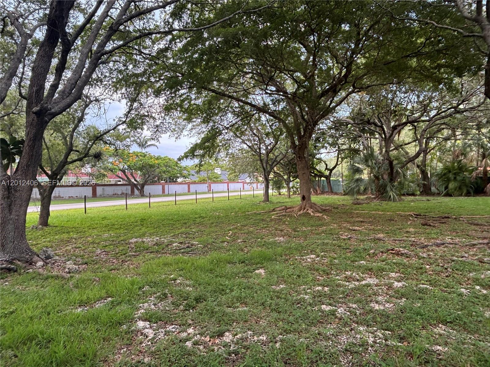 9290 SW 104th St, Miami FL 33176 photo 3