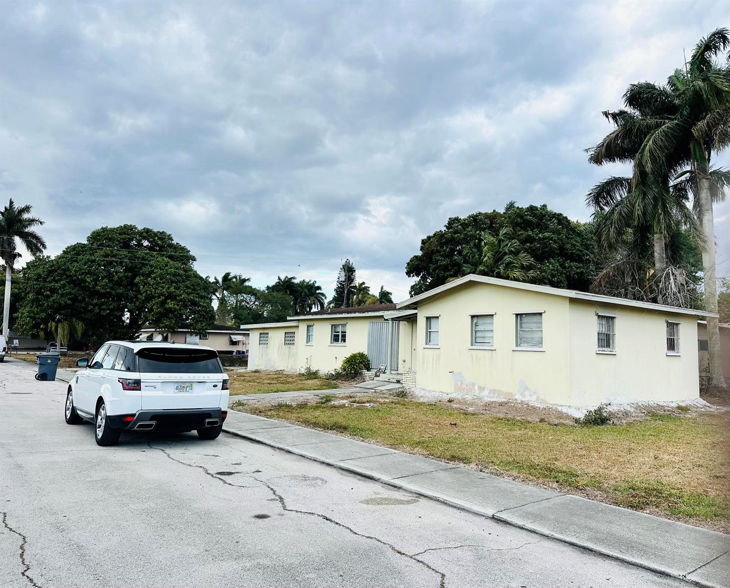 779 Barack Obama Boulevard, Pahokee FL 33476 photo 5