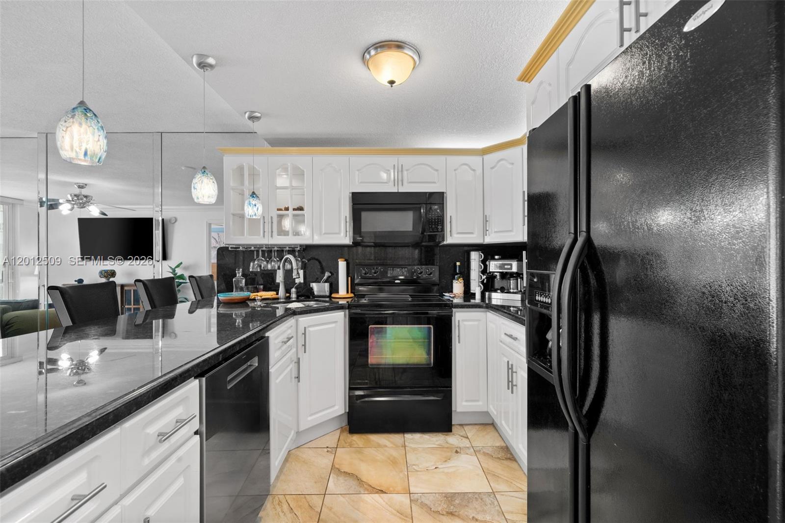 401 Ocean Dr # 509, Miami Beach FL 33139 photo 3
