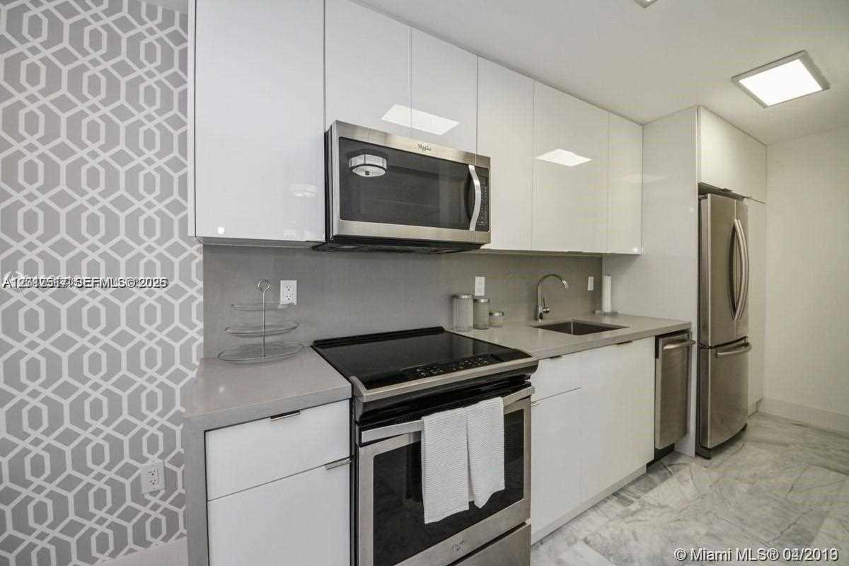 1255 Collins Ave # 507, Miami Beach FL 33139 photo 3