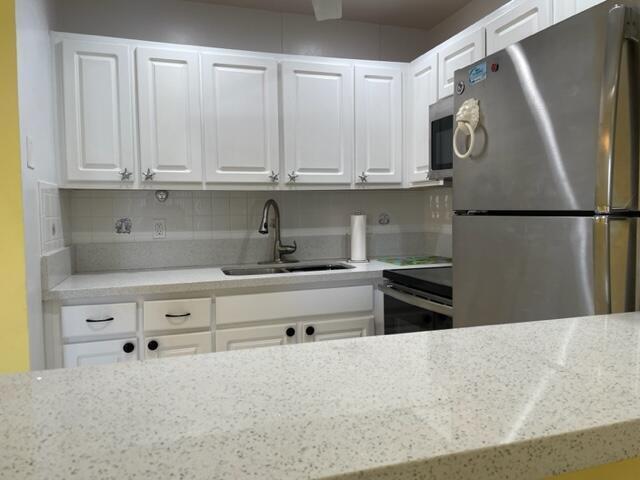 2960 Lake Osborne Drive # 107, FL 33461 photo 2