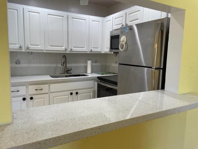 2960 Lake Osborne Drive # 107, FL 33461 photo 3