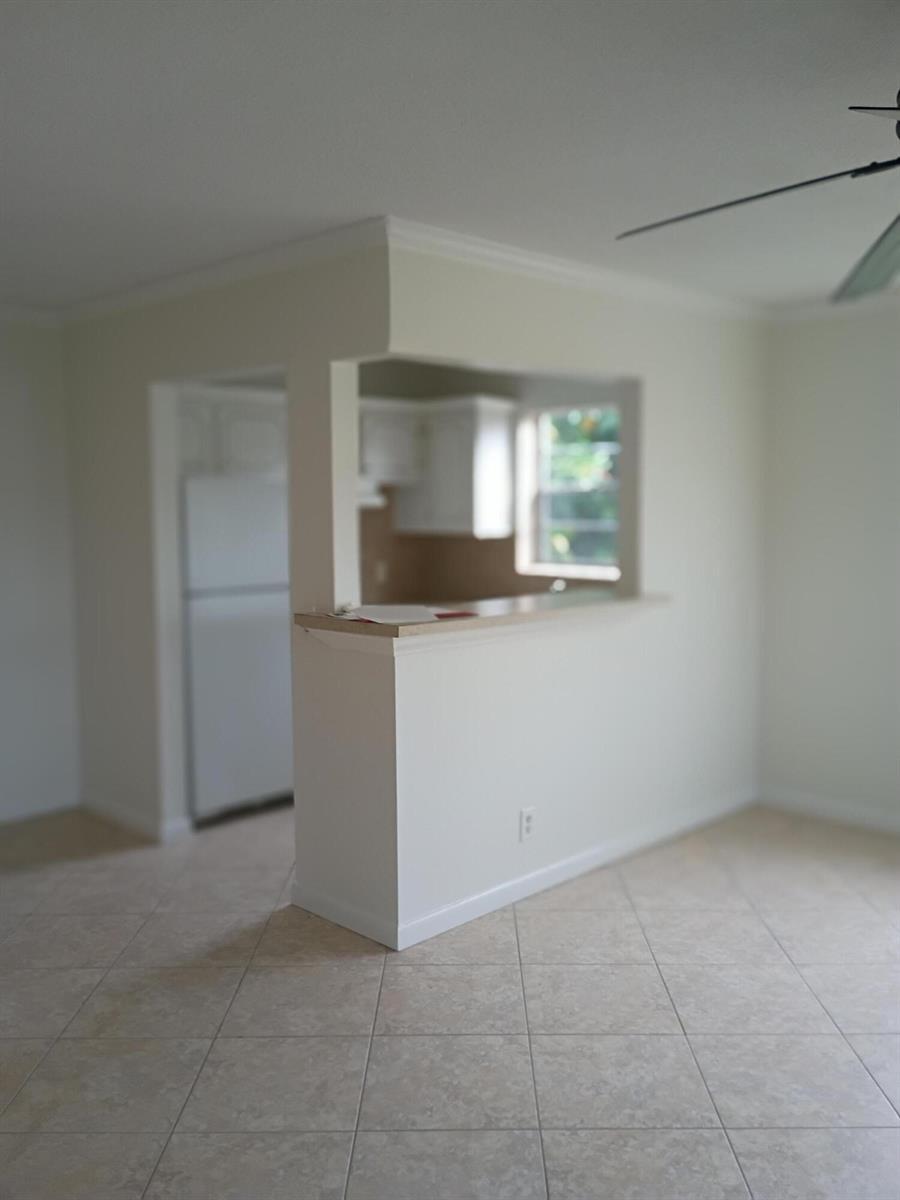 209 Camden # 209, West Palm Beach FL 33417 photo 4