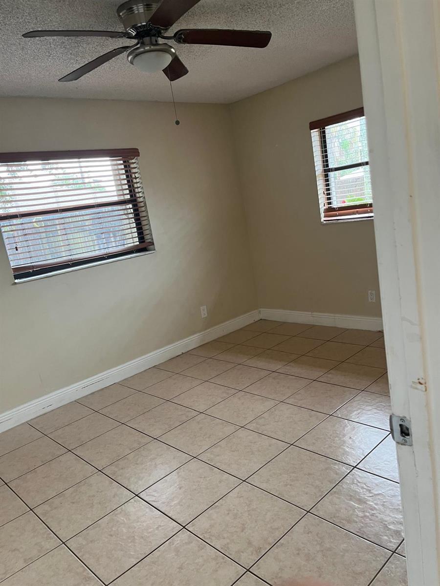 6131 SW 42nd Place # 2, Davie FL 33314 photo 2