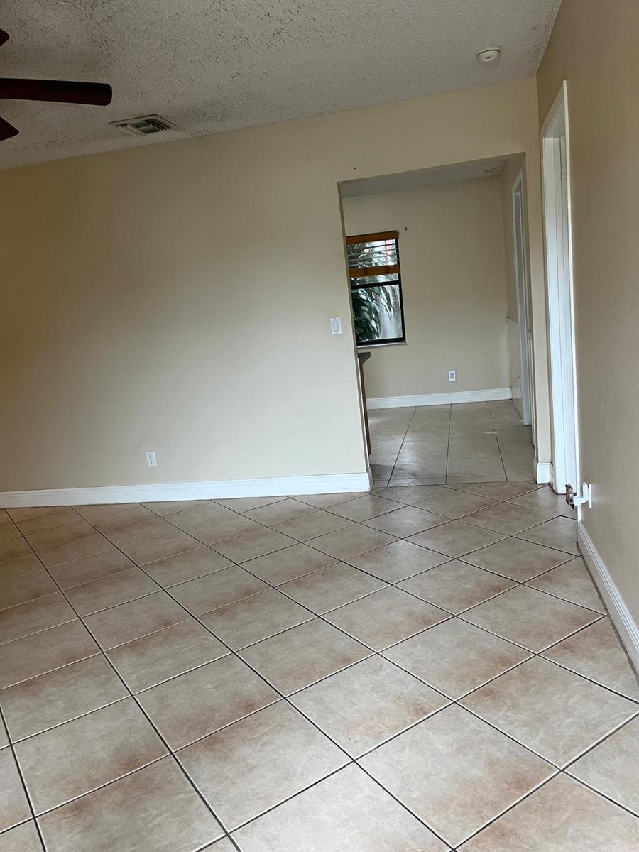 6131 SW 42nd Place # 2, Davie FL 33314 photo 4