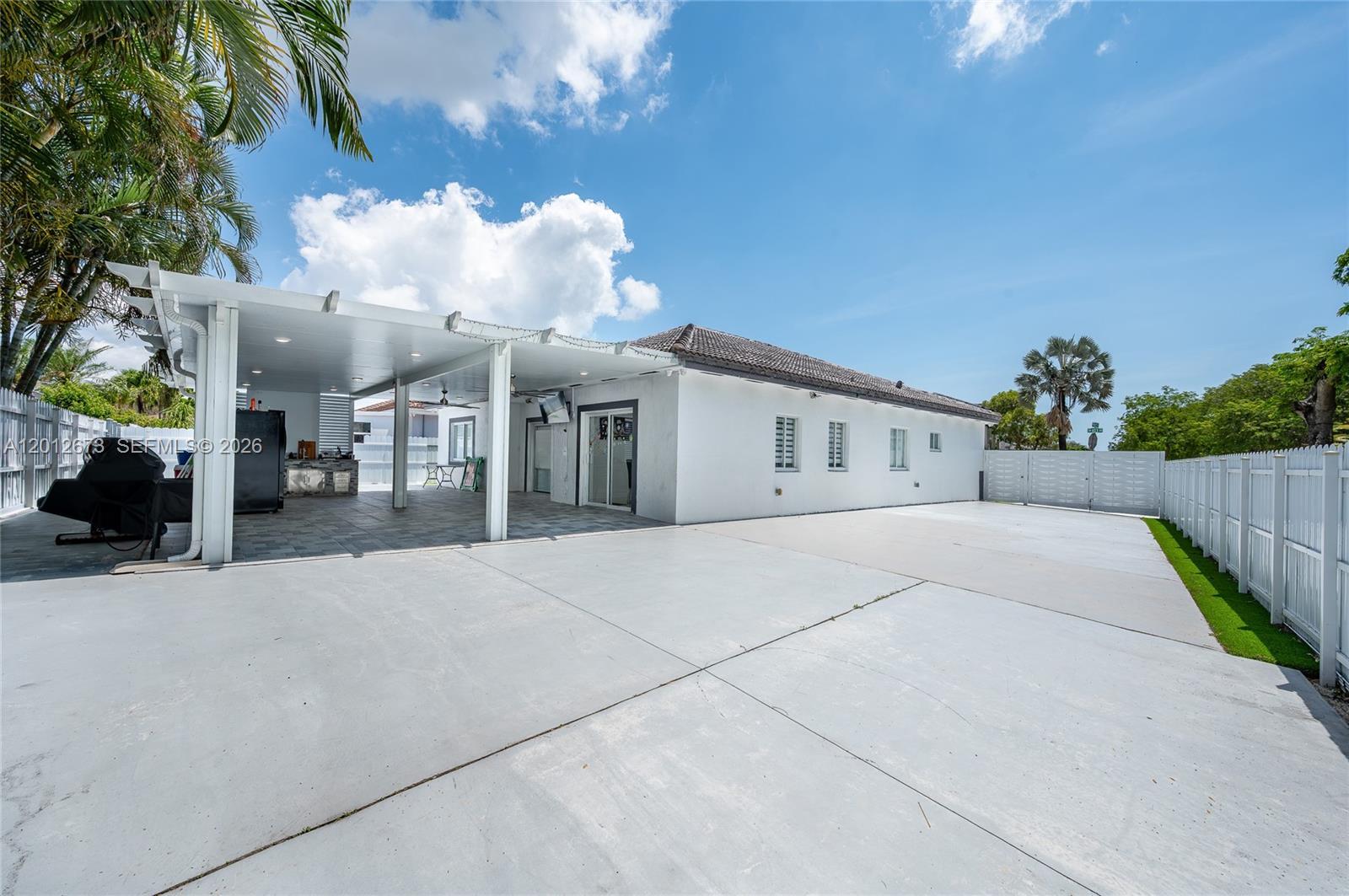 22560 SW 103rd Ave, Cutler Bay FL 33190 photo 3