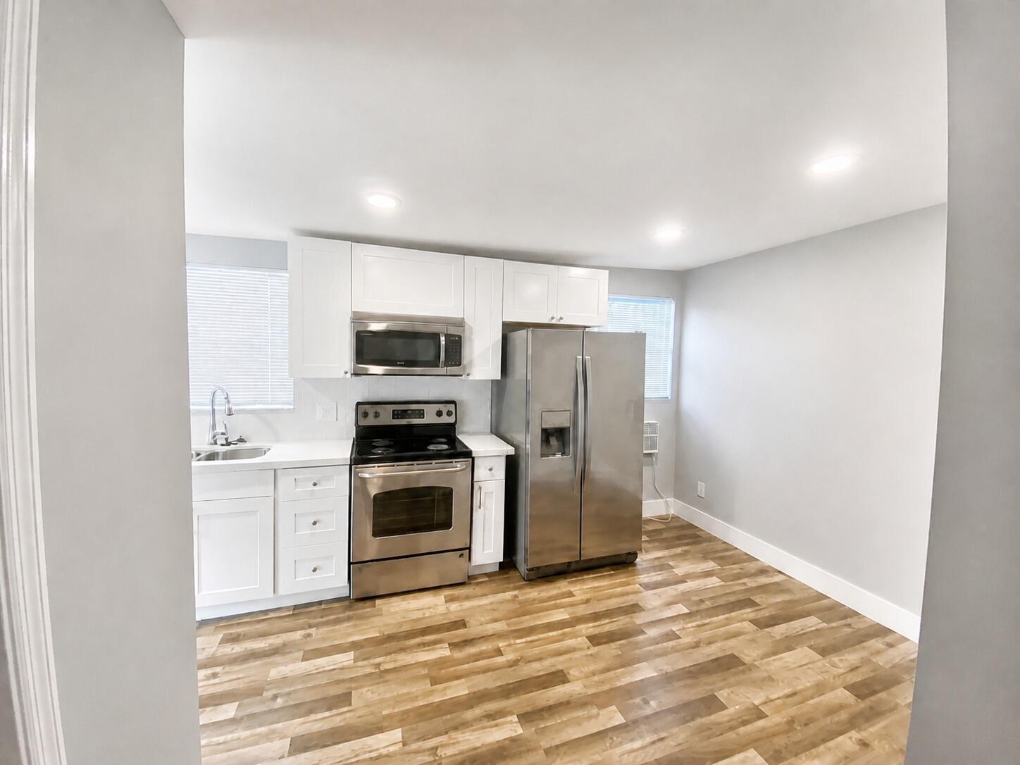 345 NE 168th Street, North Miami Beach FL 33162 photo 3