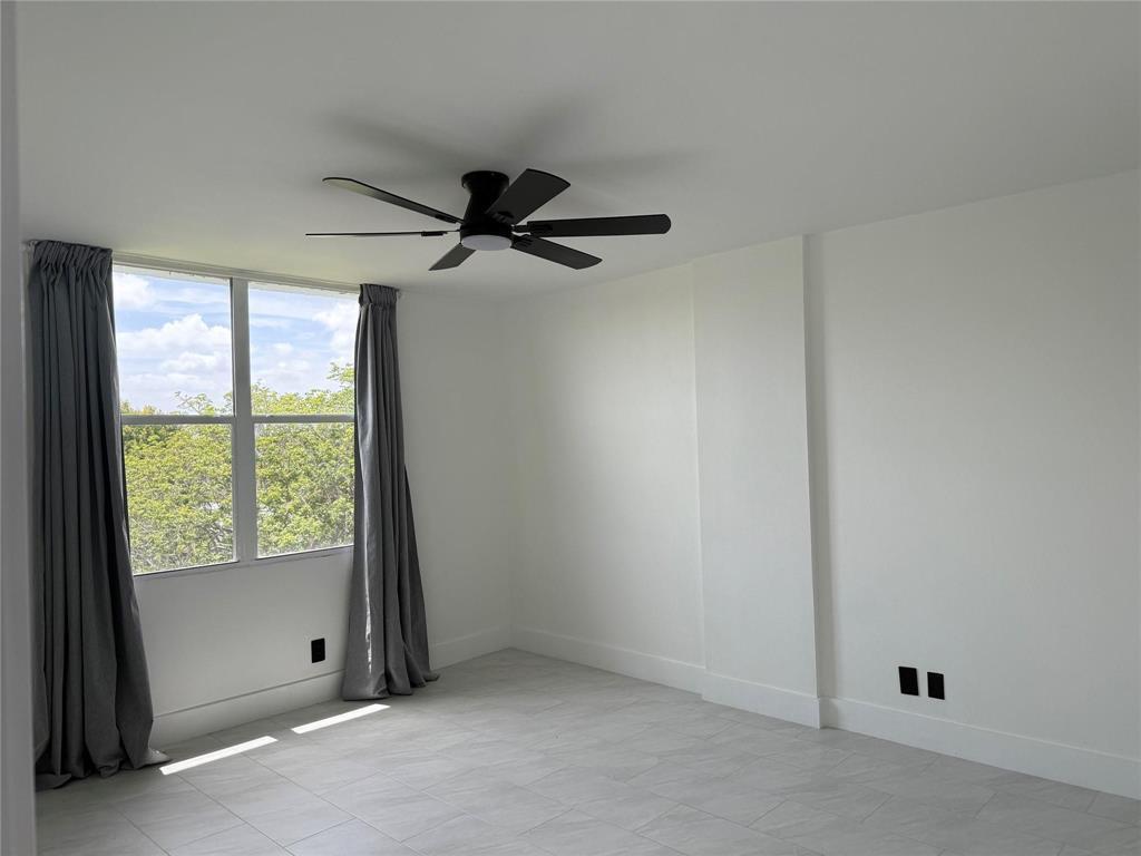 112 Royal Park Drive # 4b, Oakland Park FL 33309 photo 5