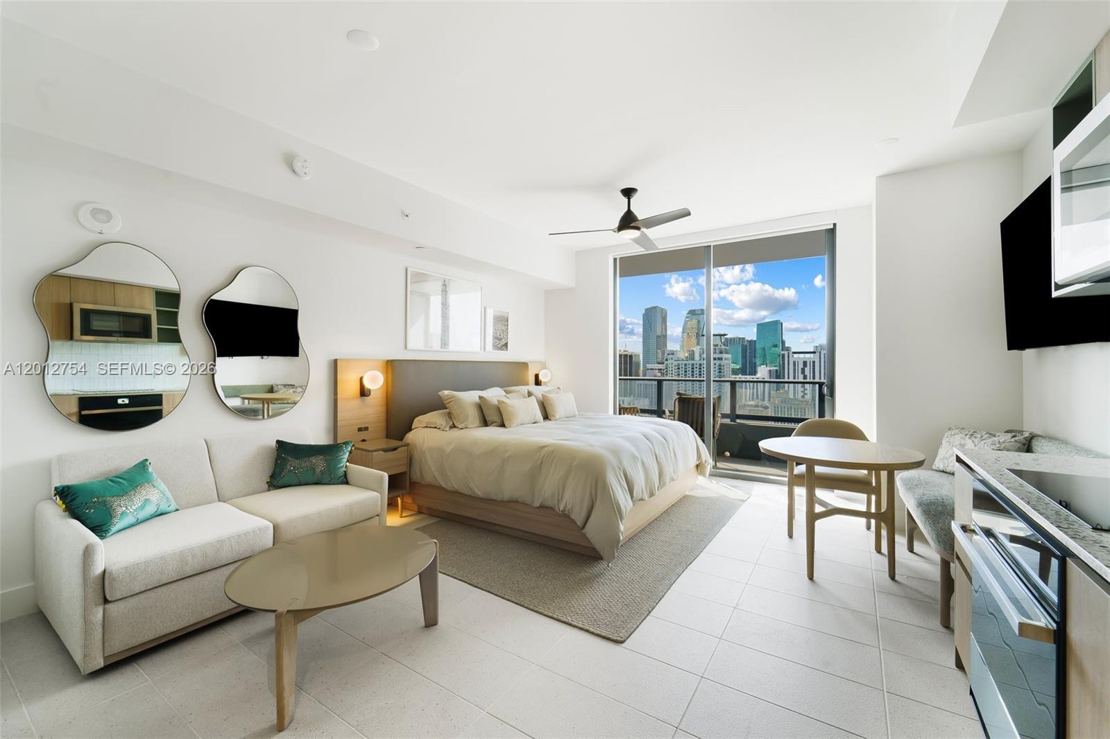 601 NE 1st Ave # 3210, Miami FL 33132 photo 3