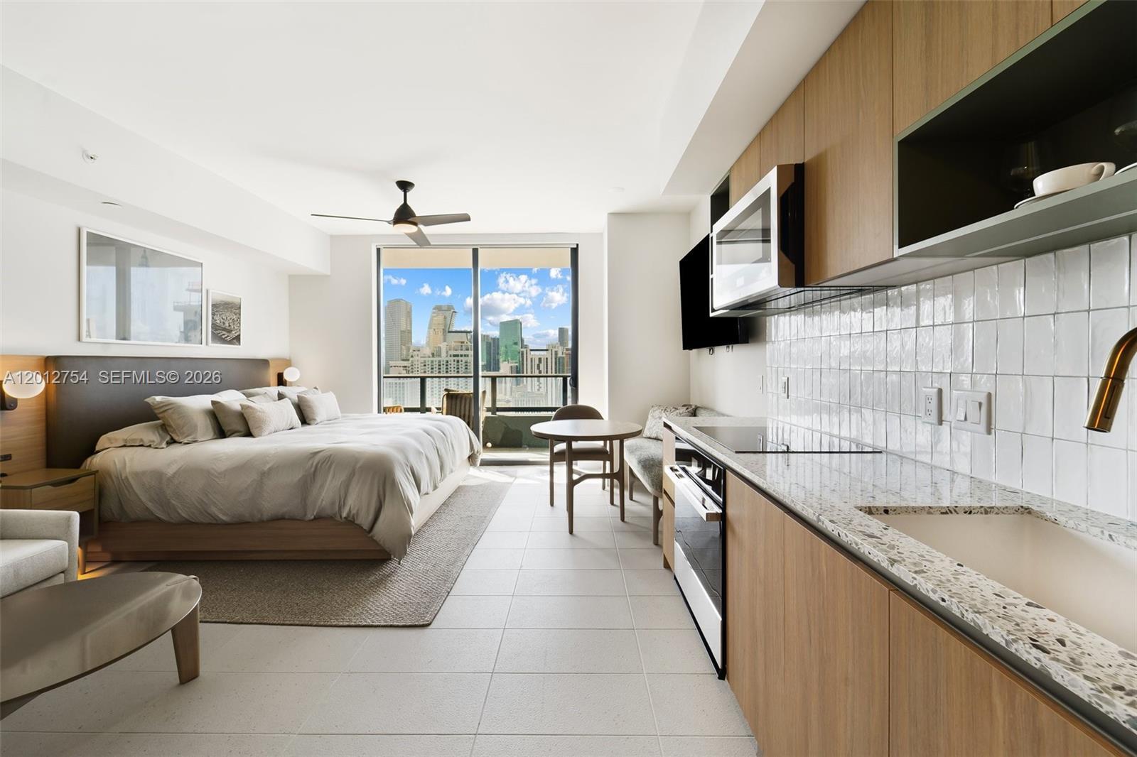 601 NE 1st Ave # 3210, Miami FL 33132 photo 4