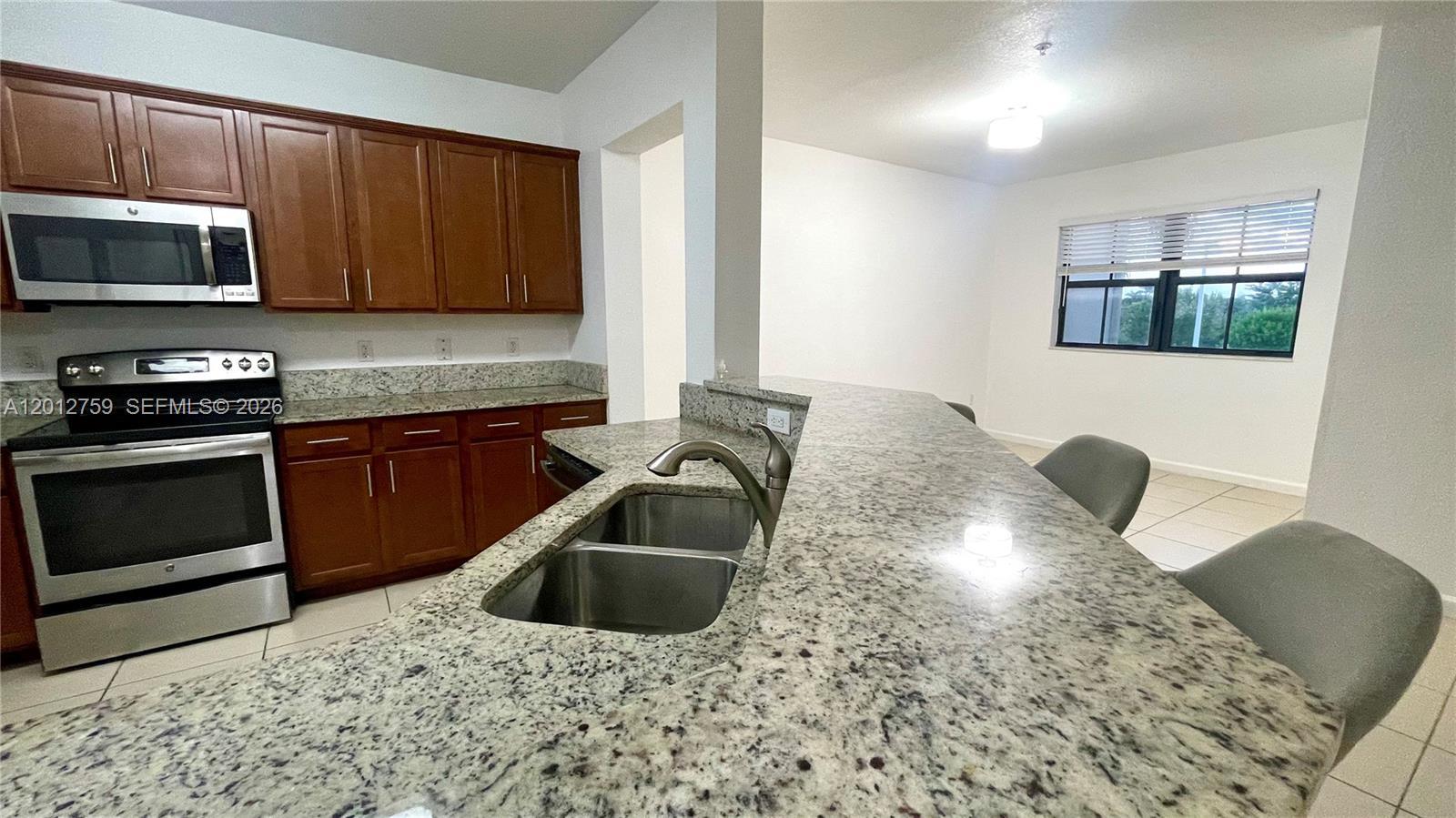 10620 NW 88th St # 205, Doral FL 33178 photo 4
