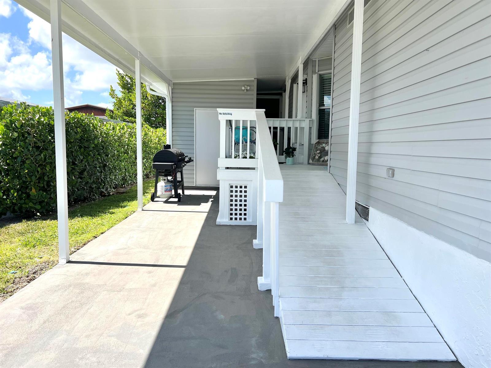 7971 SE Homestead Avenue, Hobe Sound FL 33455 photo 4