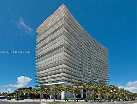 800 S Pointe Dr # 2102, Miami Beach FL 33139