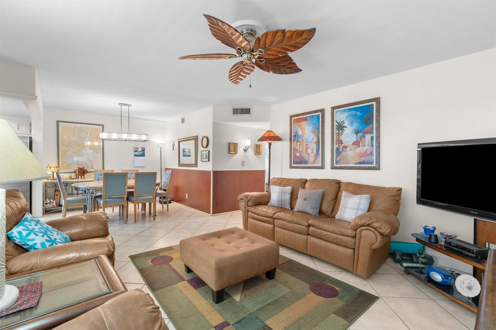 100 SE 6th Avenue # 304, Pompano Beach FL 33060 photo 3