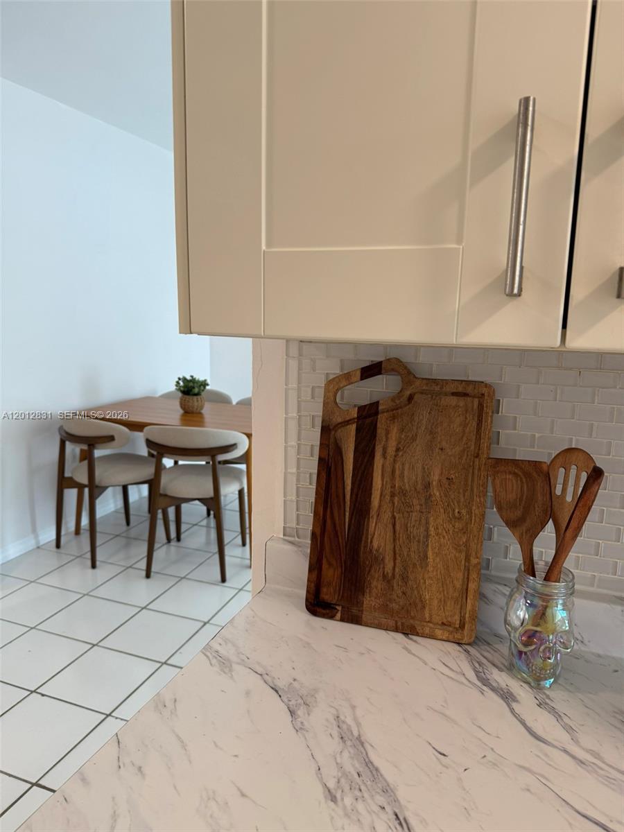 901 10th St # 6, Miami Beach FL 33139 photo 5